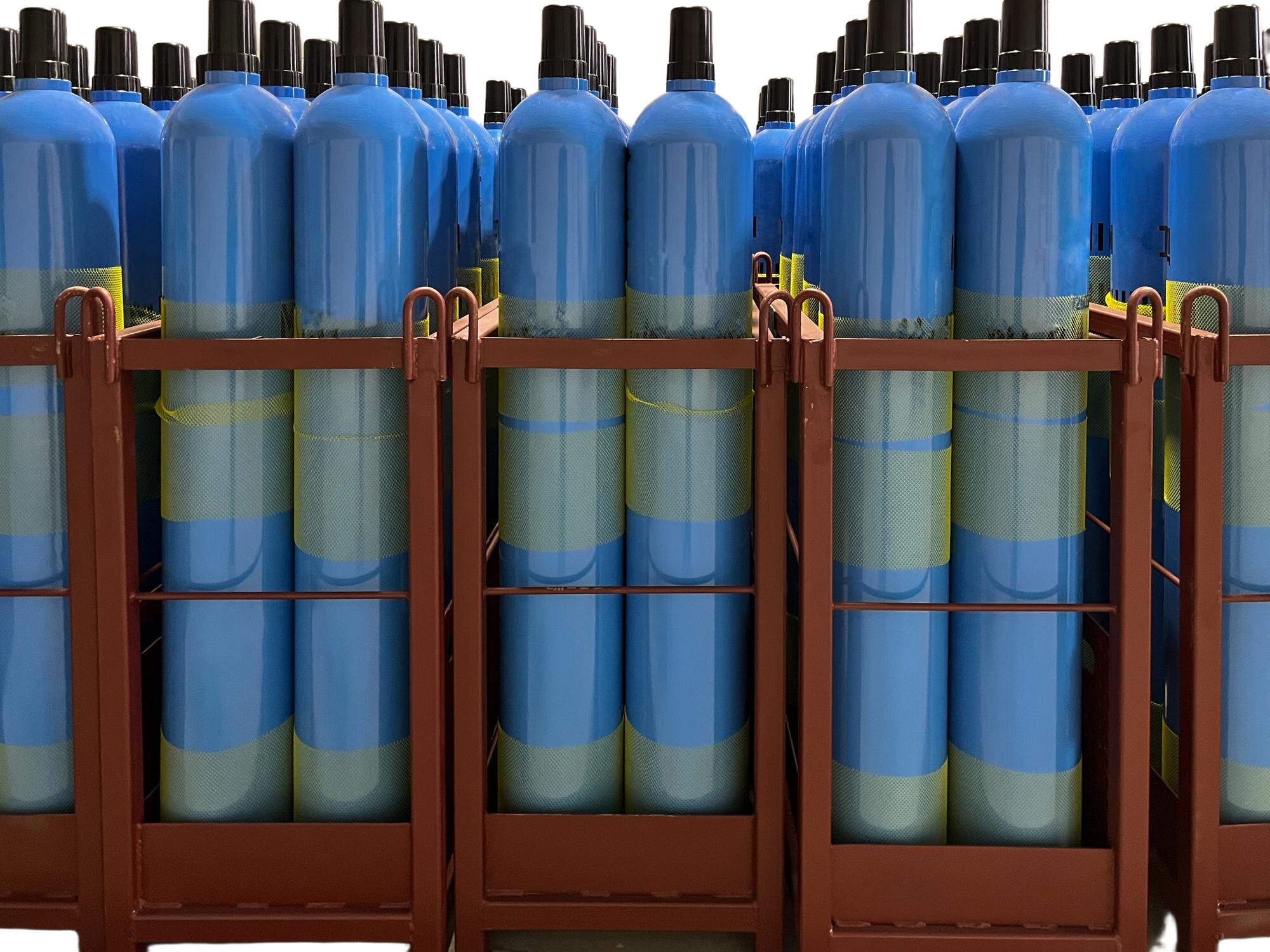 filling-cylinders-with-medical-gaseous-oxygen-provide-hospitals-with-oxygen